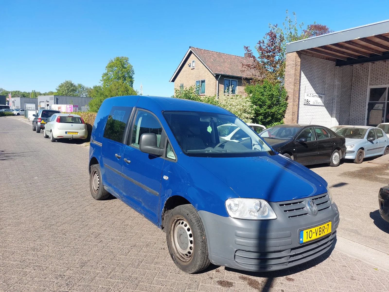 Volkswagen Caddy (2006) — foto 1