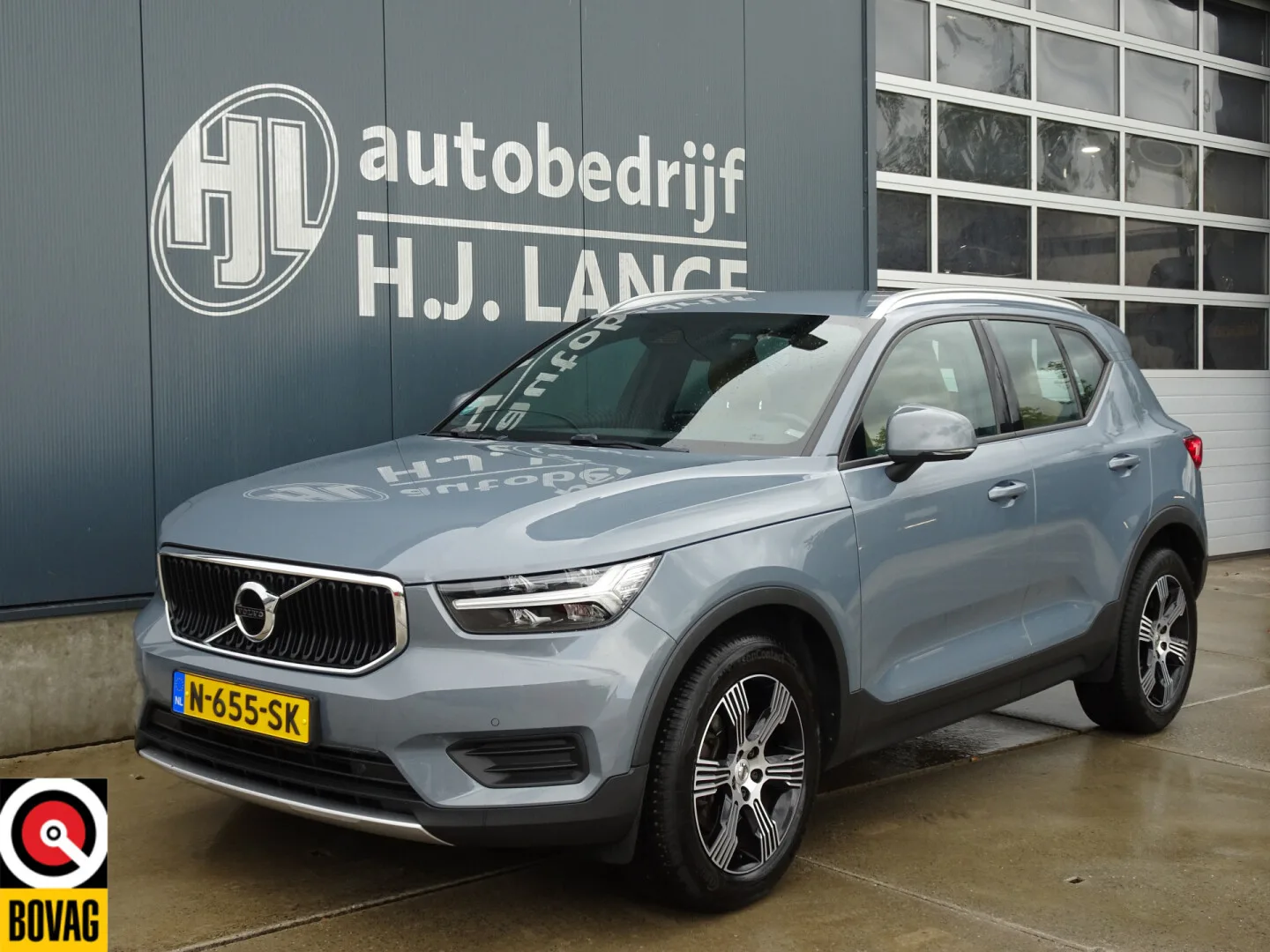 Volvo XC40 (2019) — foto 1