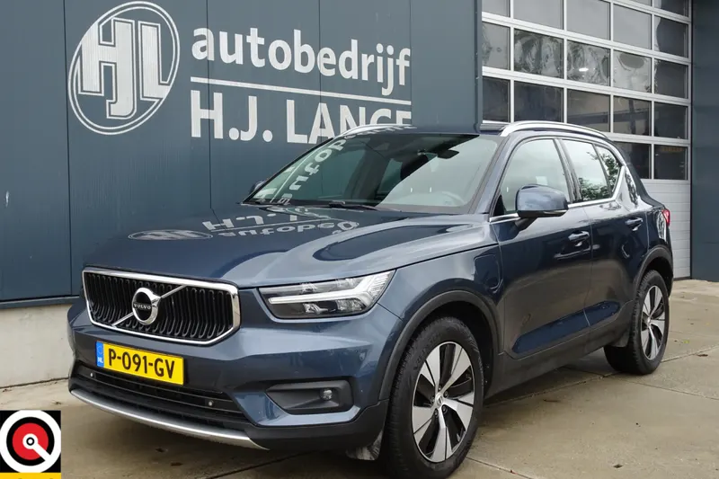 Volvo XC40 (2021)