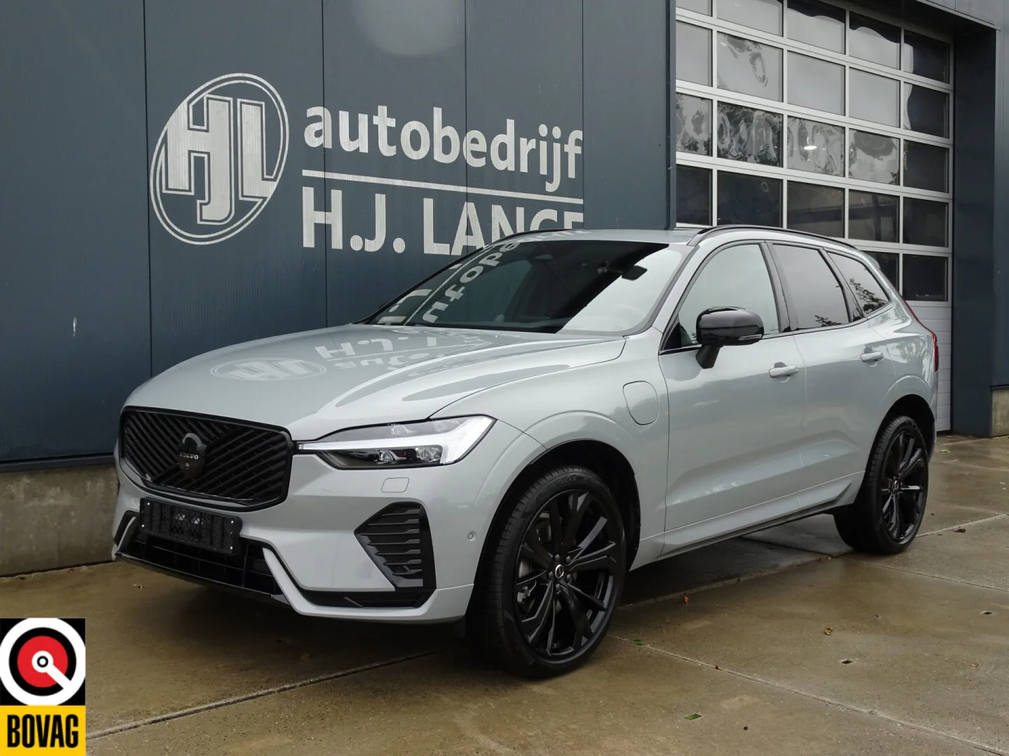 Volvo XC60 (2026) — foto 1