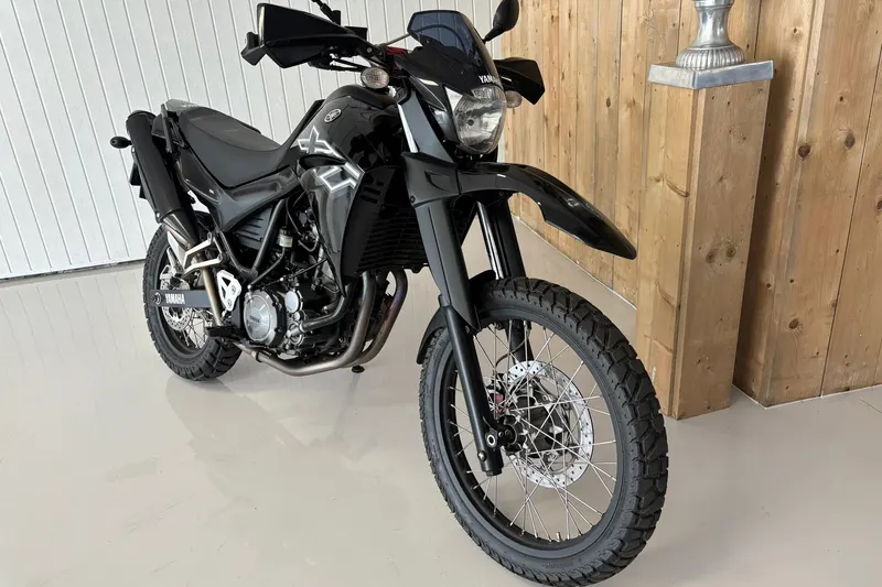 Yamaha XT660R (2011)