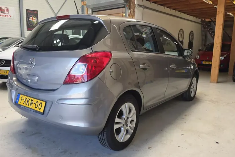 Opel Corsa (2012)