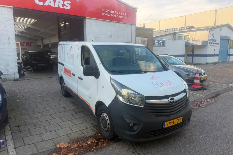 Opel Vivaro (2015)