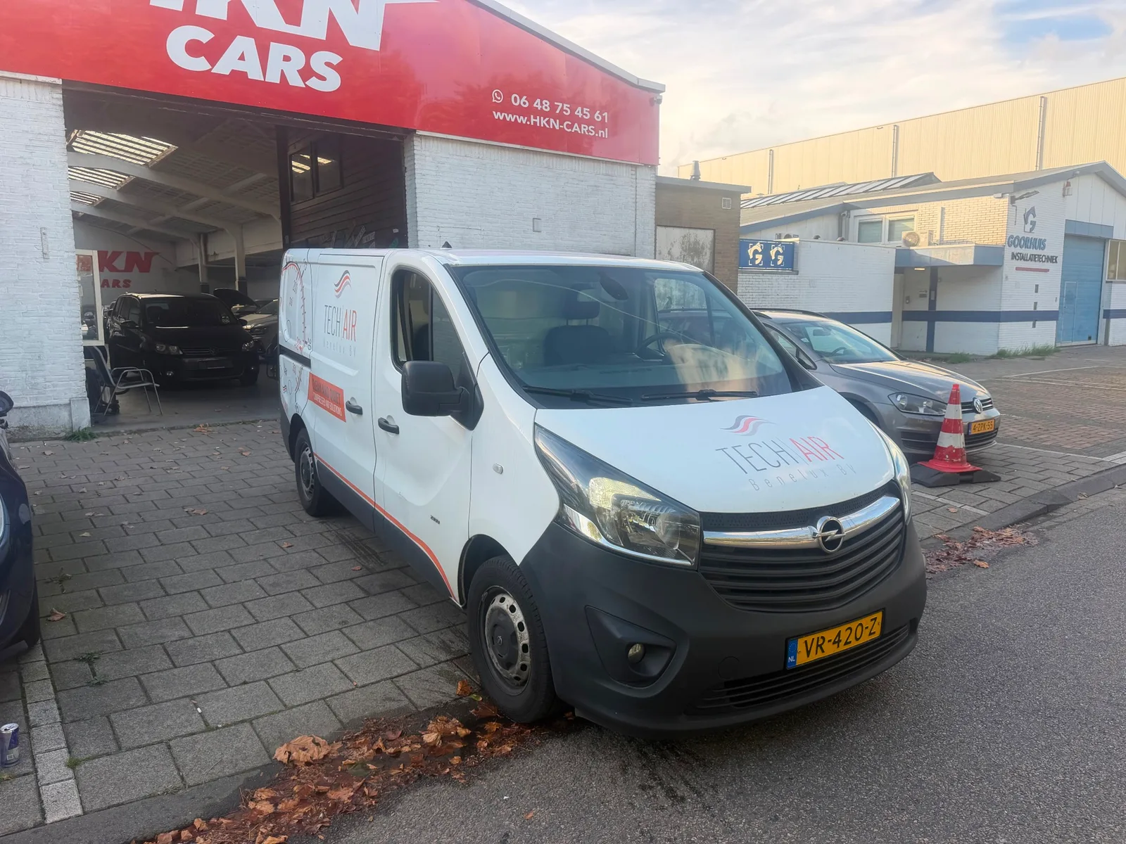 Opel Vivaro (2015) — foto 1