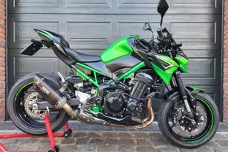 Kawasaki Z900 (2022)