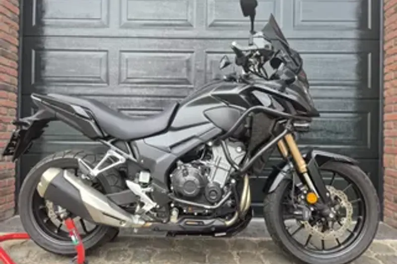 Honda CB500 (2022)