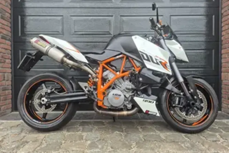 KTM 990 Superduke 990R (2013)