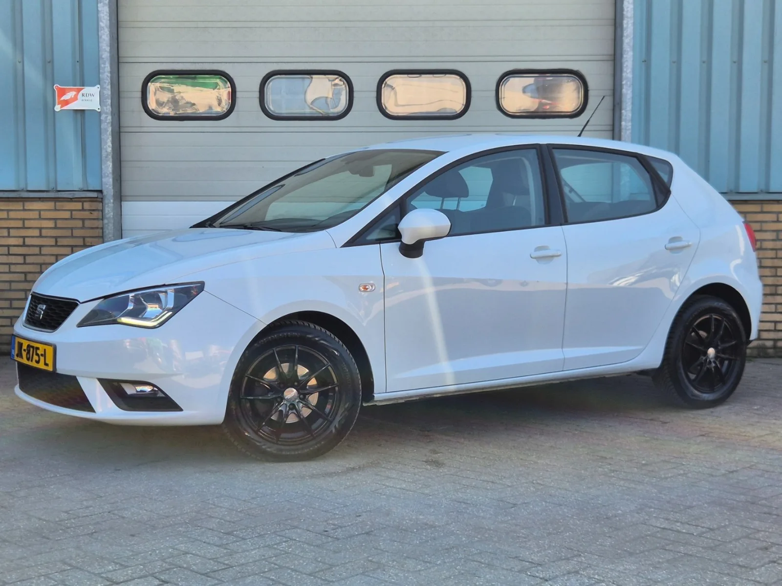 SEAT Ibiza (2016) — foto 1