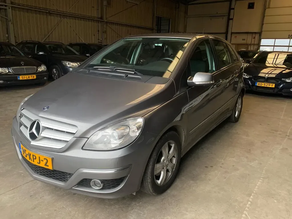 Mercedes-Benz B-Klasse (2010) — foto 1