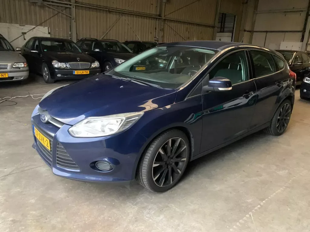 Ford Focus (2013) — foto 1