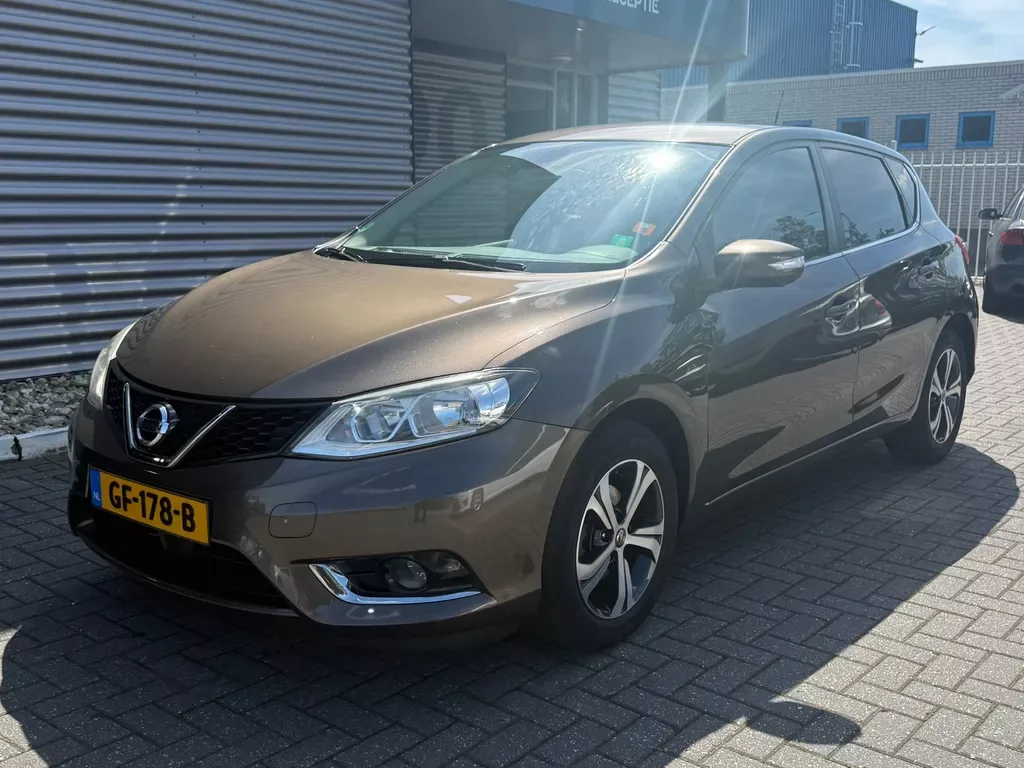 Nissan Pulsar (2015) — foto 1