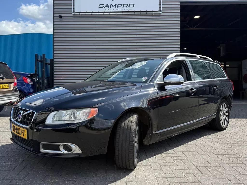 Volvo V70 (2011) — foto 1