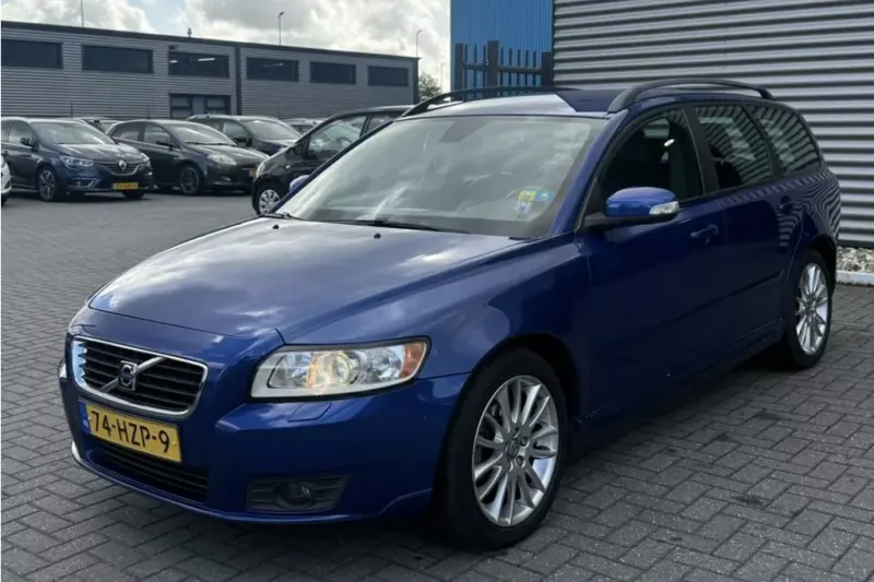 Volvo V50 (2009)