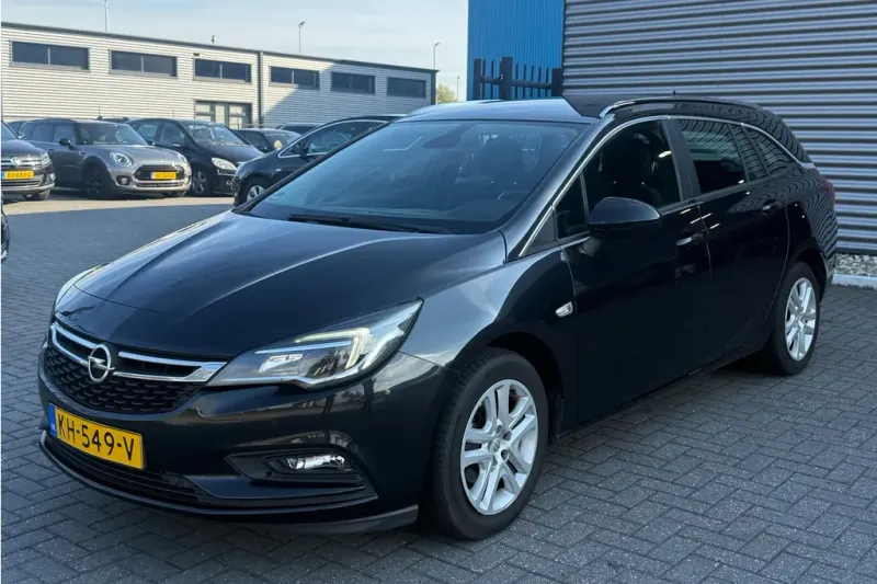 Opel Astra (2016)