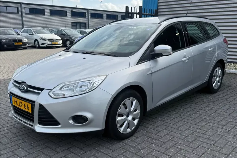 Ford Focus (2013)
