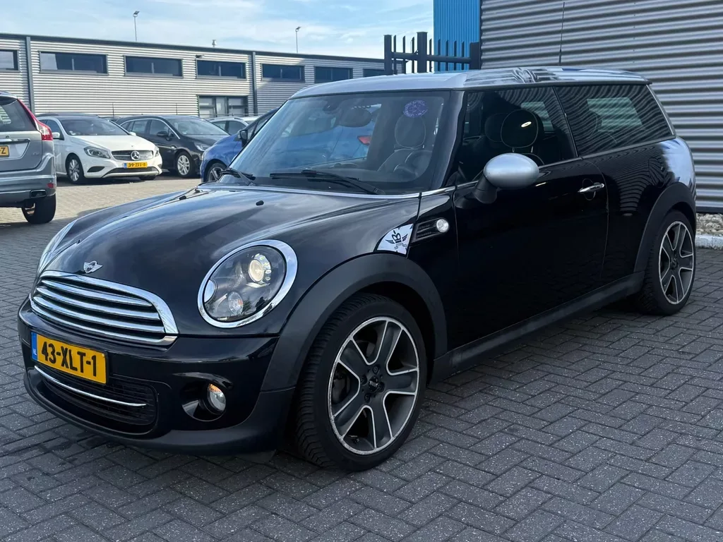 MINI Clubman (2012) — foto 1