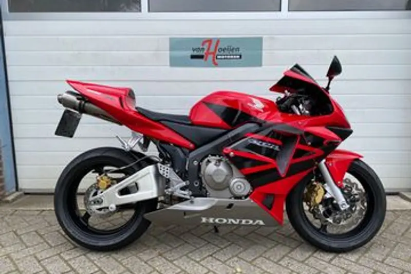 Honda CBR600RR (2003)