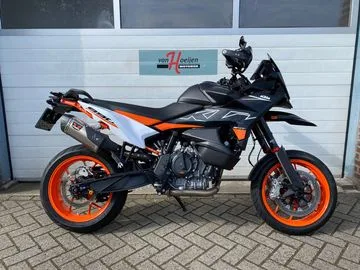 KTM 890 SMT (2023) — foto 1