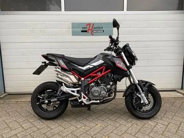 Benelli Tornado Naked T 125 (2021) — foto 1