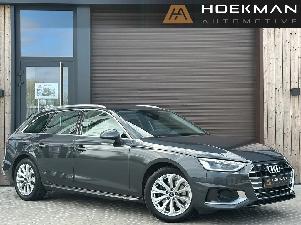 Audi A4 (2023) — foto 1
