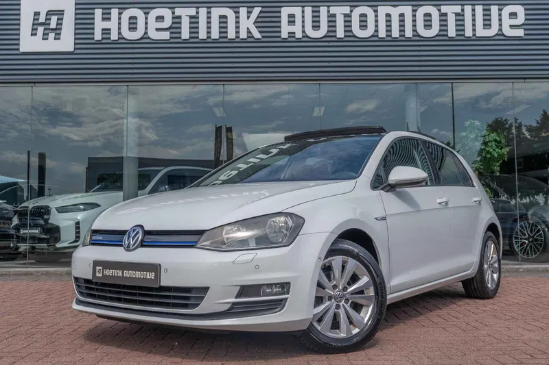 Volkswagen Golf (2016)