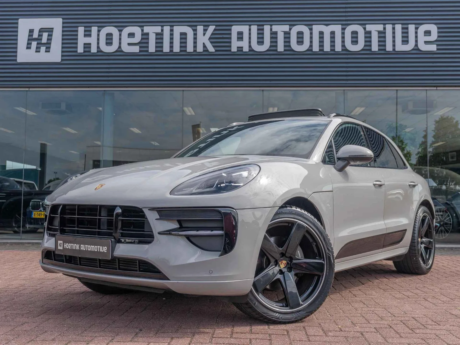Porsche Macan (2019) — foto 1