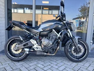 Yamaha MT-07 (2014) — foto 1