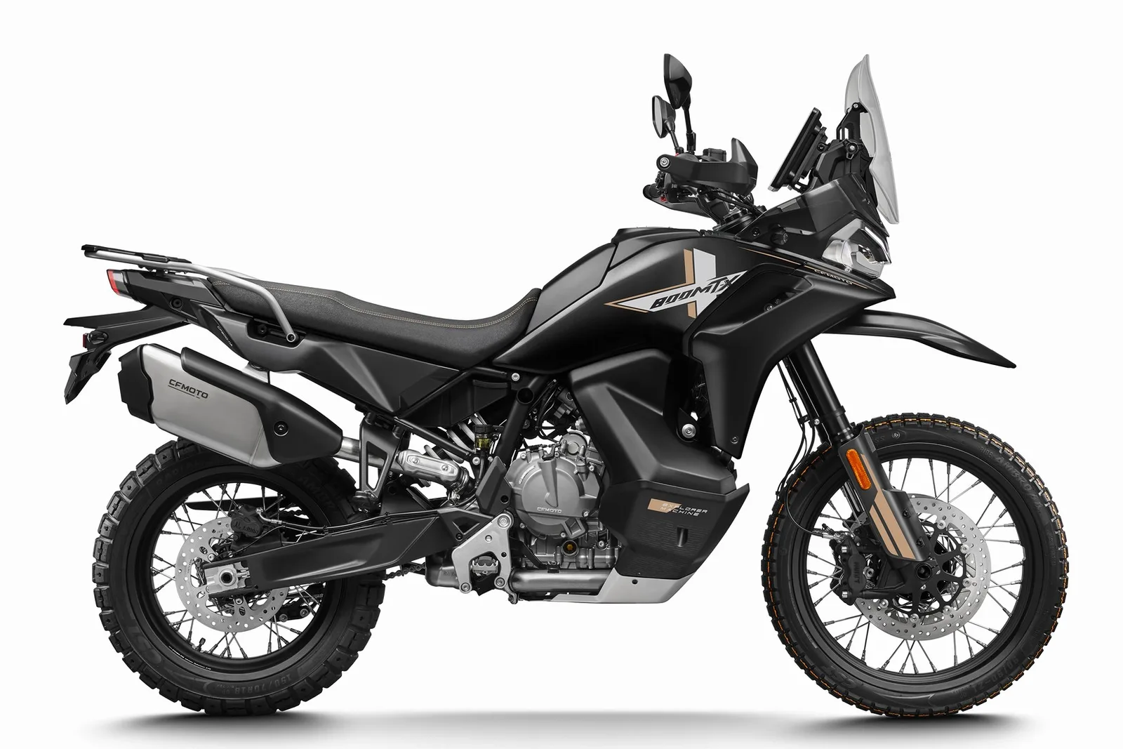 CFMoto 800MT-X (2026) — foto 1