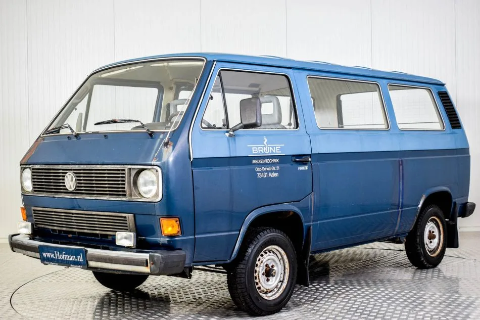 Volkswagen Transporter (1987) — foto 1