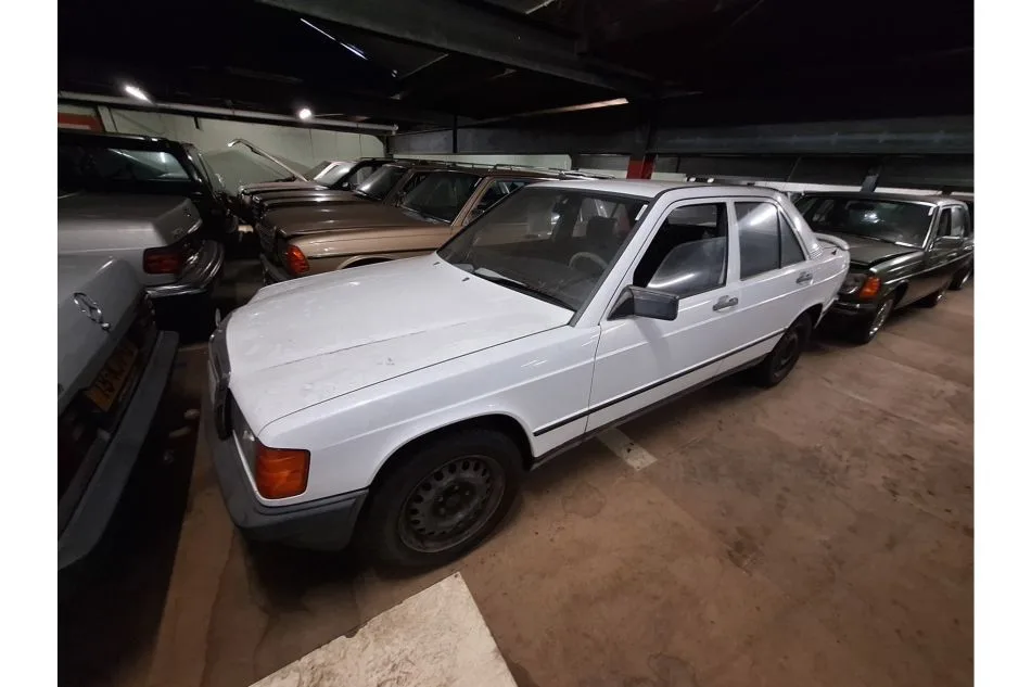Mercedes-Benz 190-Serie (1986) — foto 1