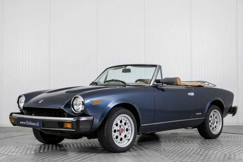Fiat 124 Spider (1985)