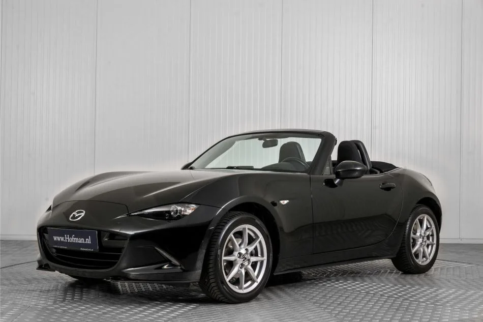 Mazda MX-5 (2016) — foto 1