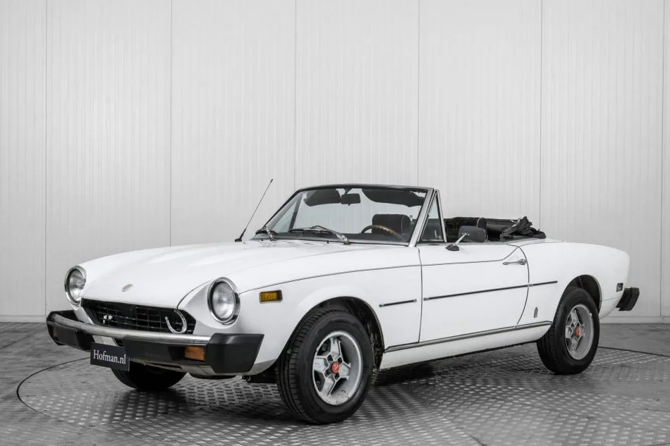 Fiat 124 (1977) — foto 1