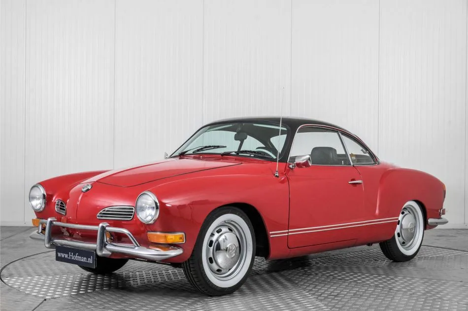 Volkswagen Karmann Ghia (1970) — foto 1