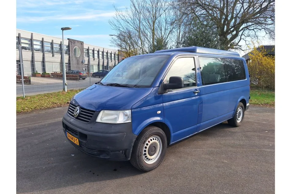 Volkswagen Transporter (2008) — foto 1