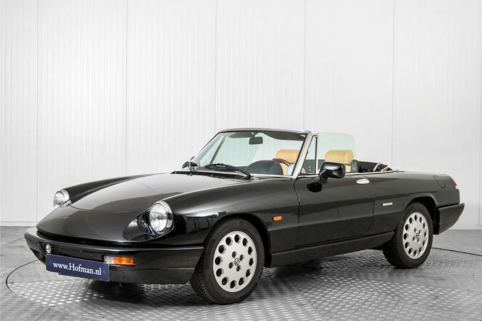 Alfa Romeo Spider (1991) — foto 1