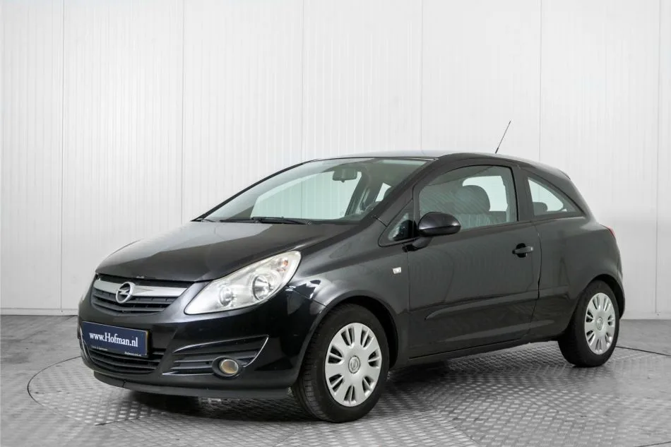 Opel Corsa (2008) — foto 1