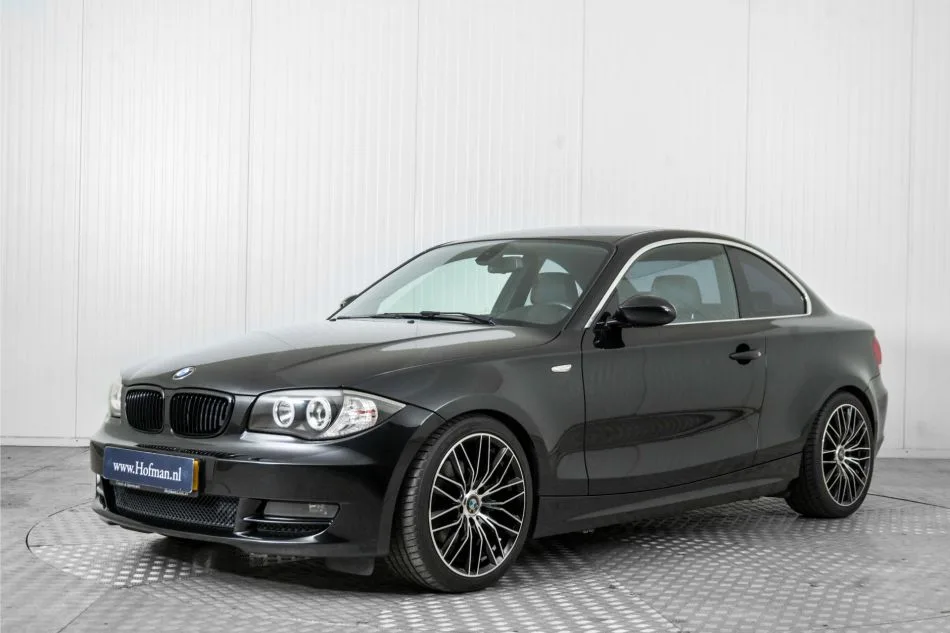 BMW 1-Serie (2008) — foto 1