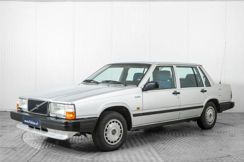 Volvo 740 (1987) — foto 1