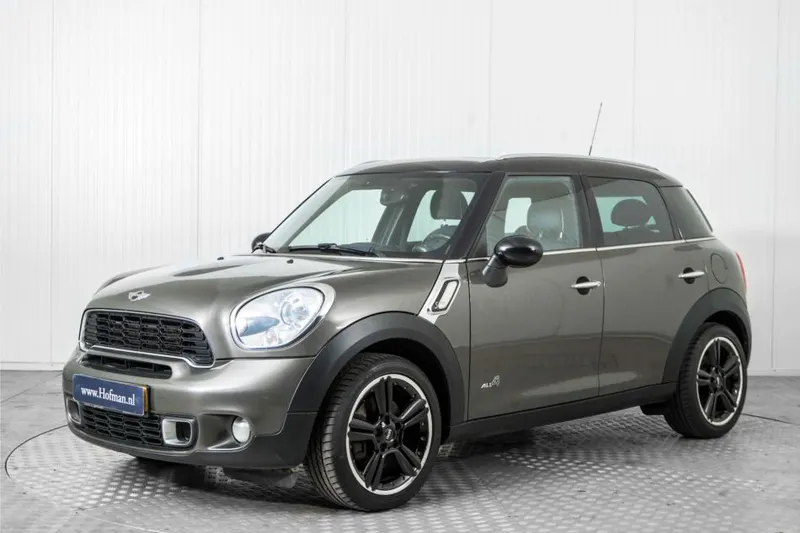 MINI Countryman (2010)
