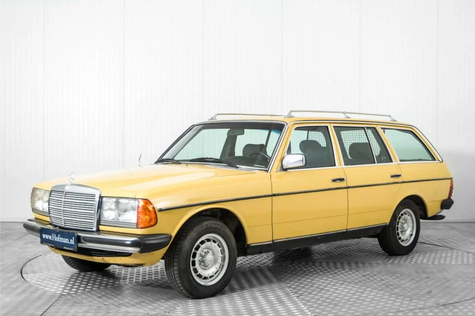 Mercedes-Benz 300-Serie (1981) — foto 1