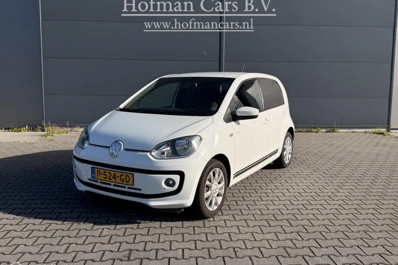 Volkswagen Up! (2016)