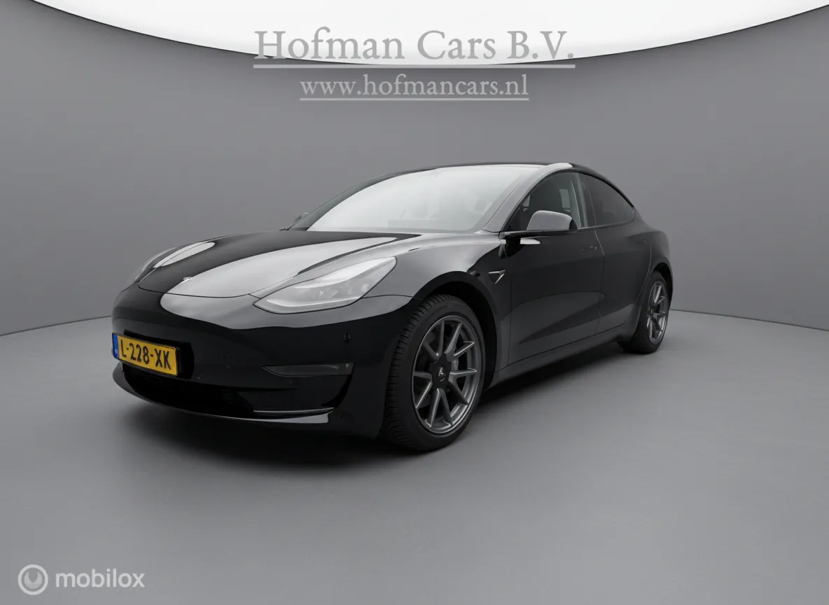Tesla Model 3 (2021) — foto 1