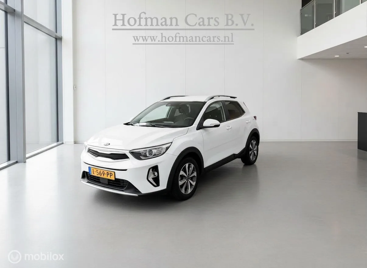 Kia Stonic (2021) — foto 1