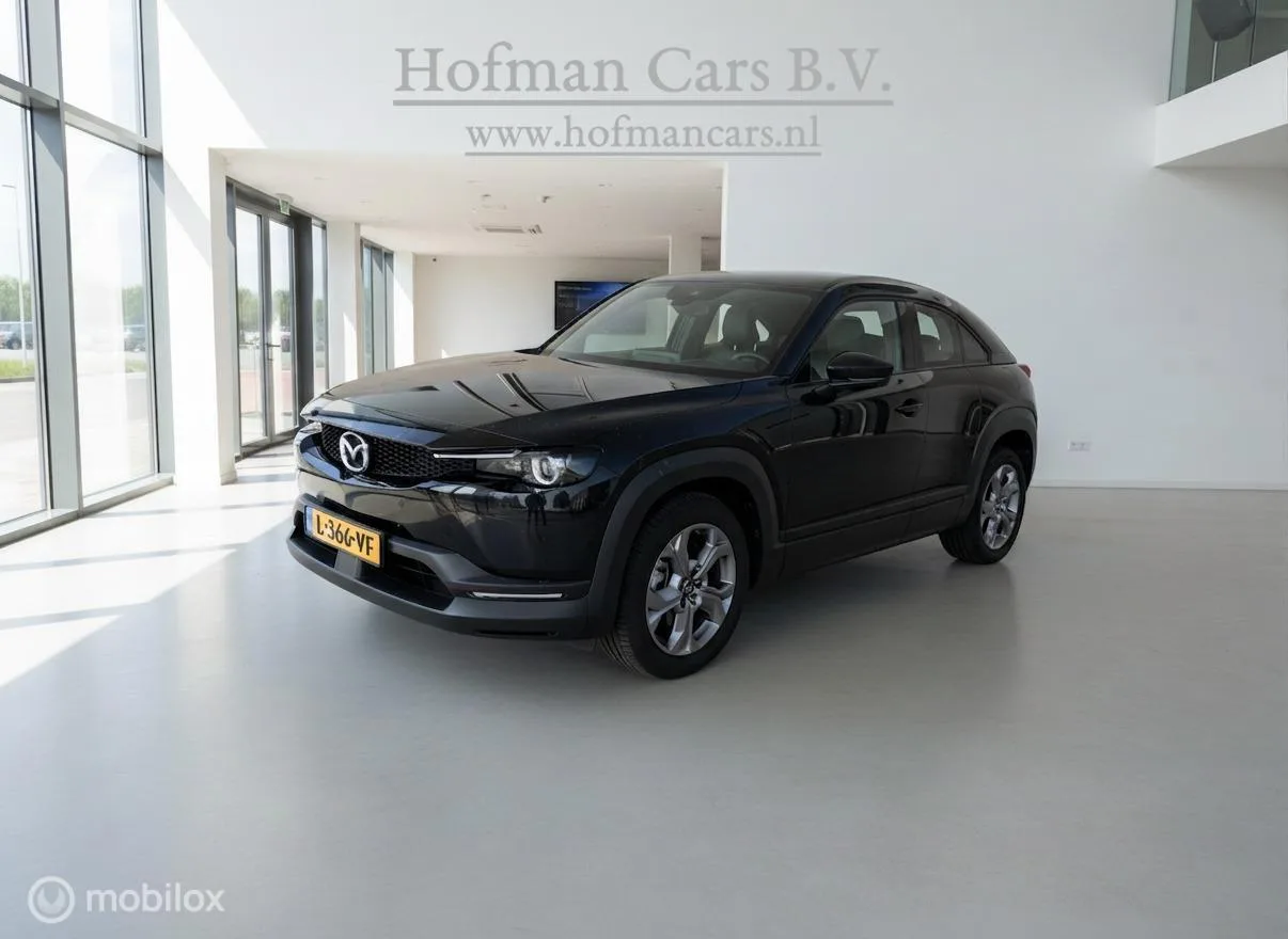 Mazda MX-30 (2021) — foto 1