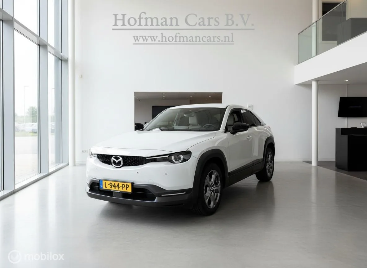 Mazda MX-30 (2021) — foto 1