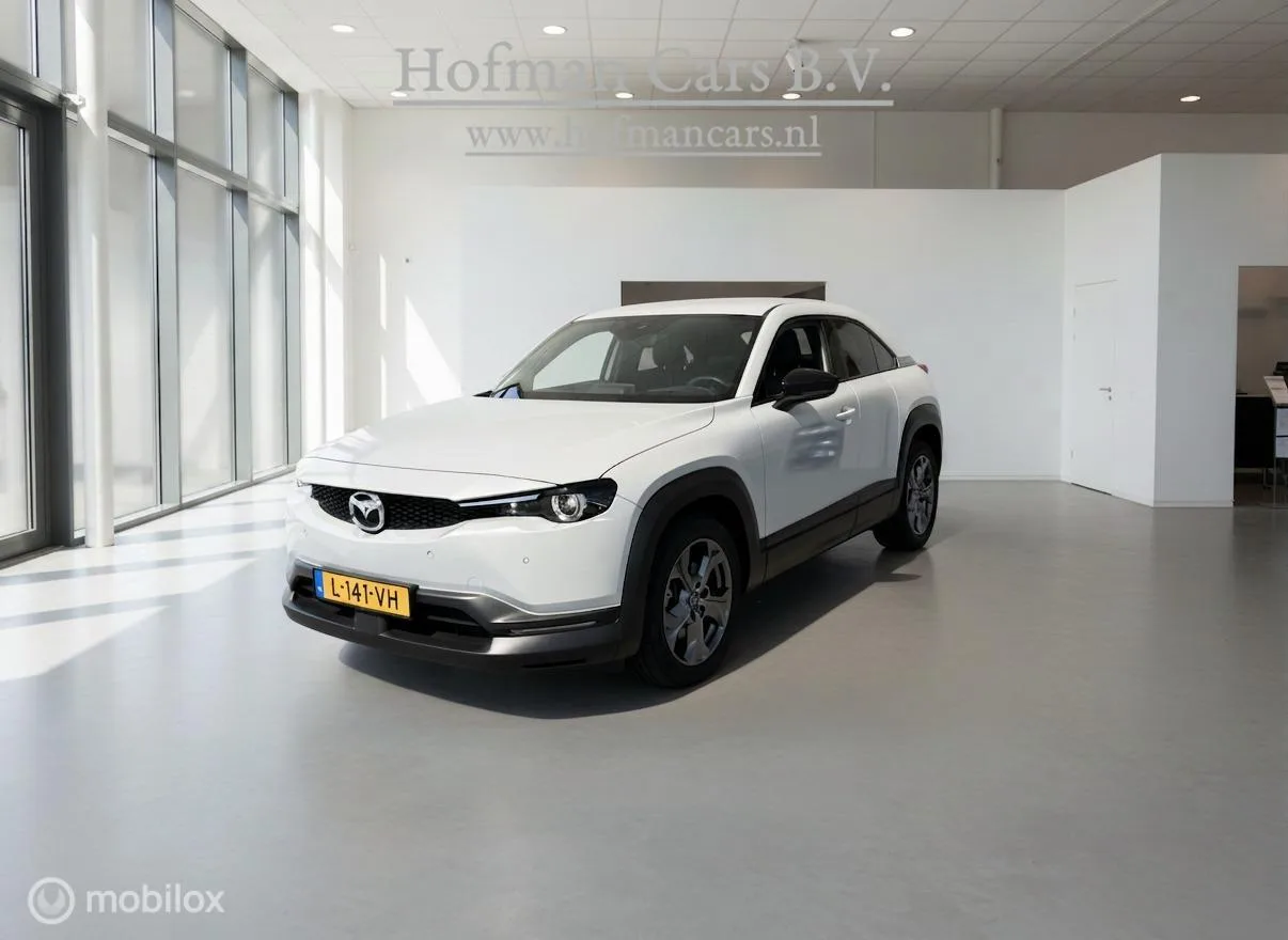 Mazda MX-30 (2021) — foto 1