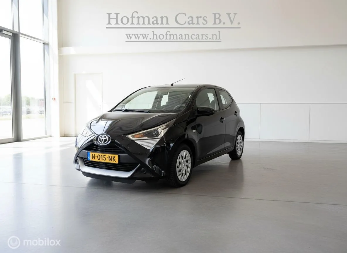 Toyota Aygo (2021) — foto 1