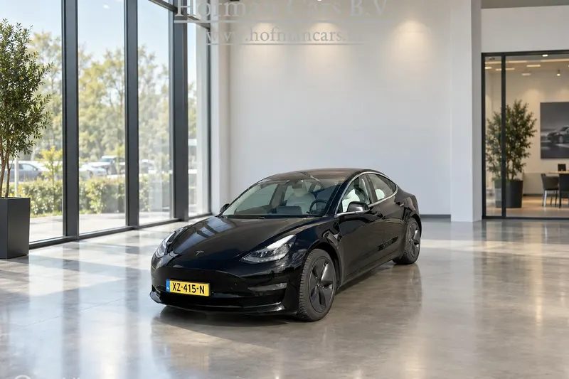 Tesla Model 3 (2019)