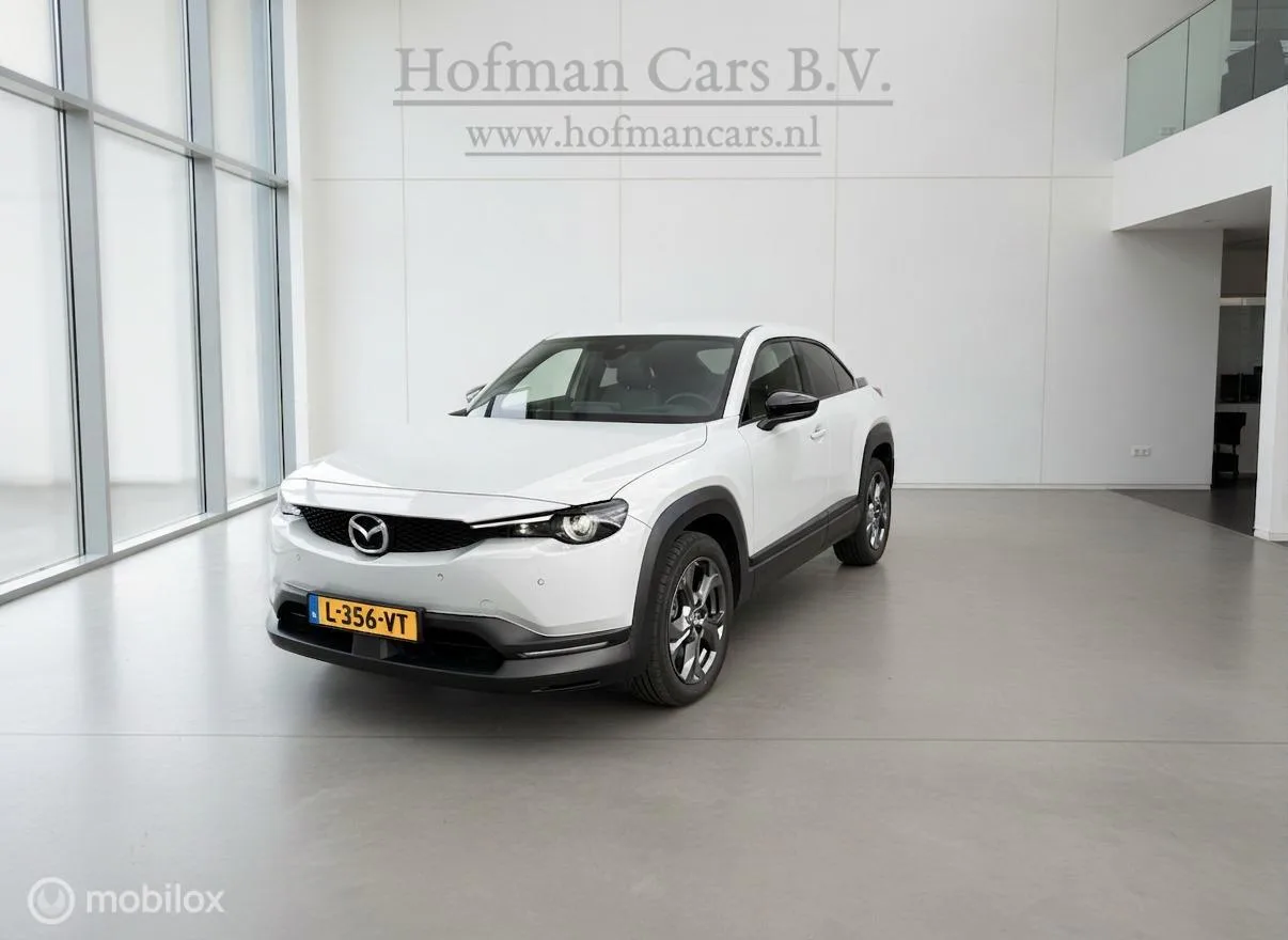 Mazda MX-30 (2021) — foto 1